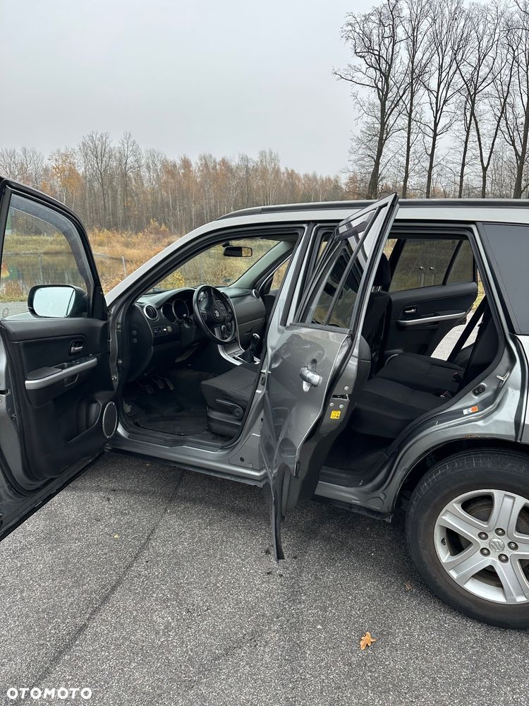 Suzuki Grand Vitara 1.9 DDiS - 22