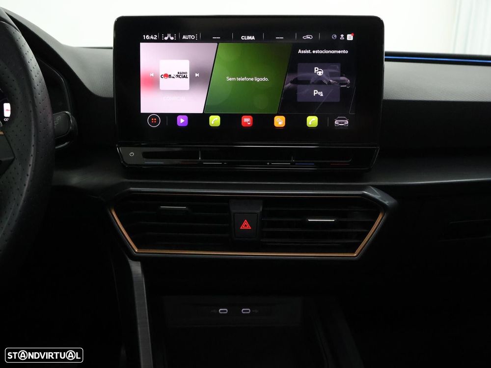 Cupra Leon ST 1.5 eTSI MID DSG - 22