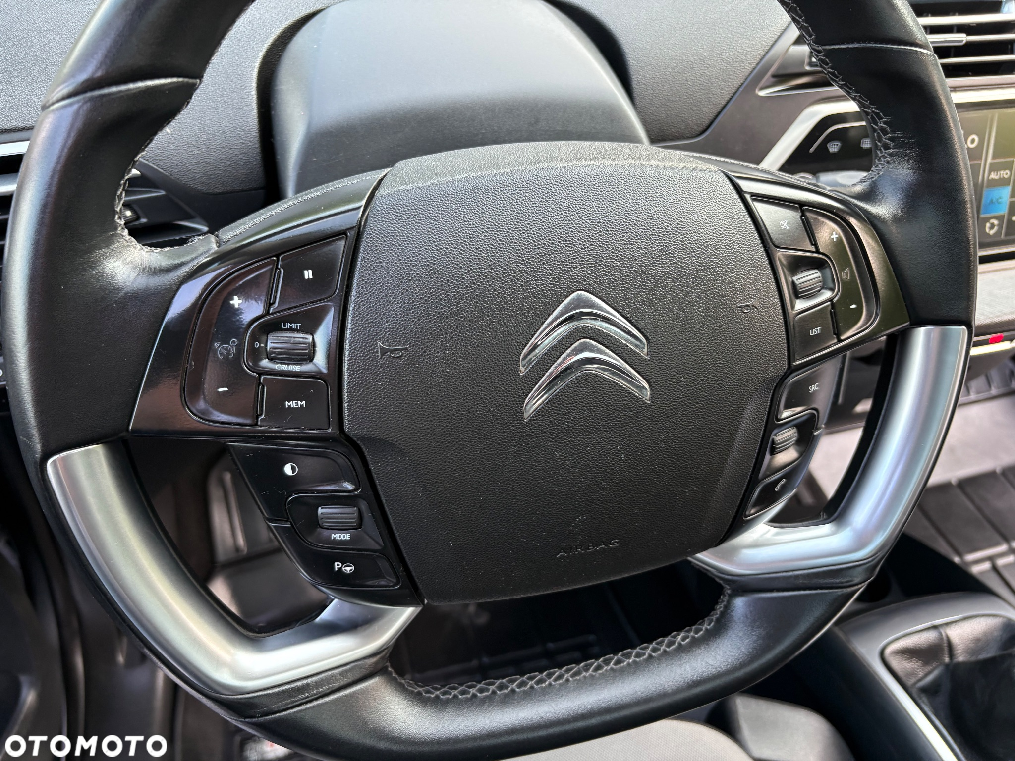 Citroën C4 Picasso e-HDi 115 Exclusive - 19