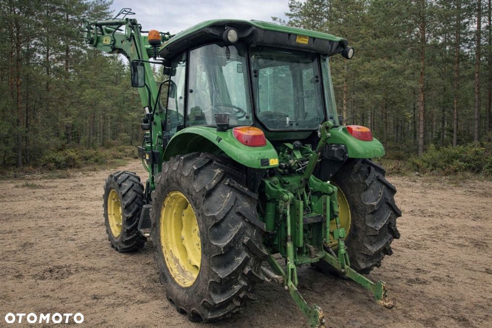 John Deere 5720 - 6