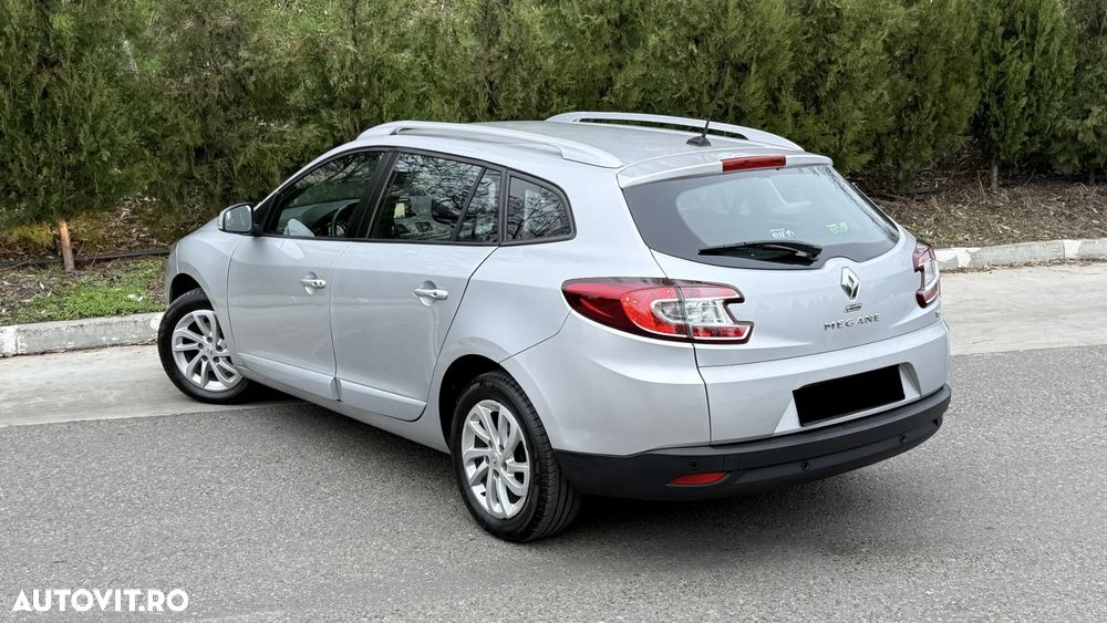 Renault Megane ENERGY TCe 115 Start & Stopp Paris Business - 3