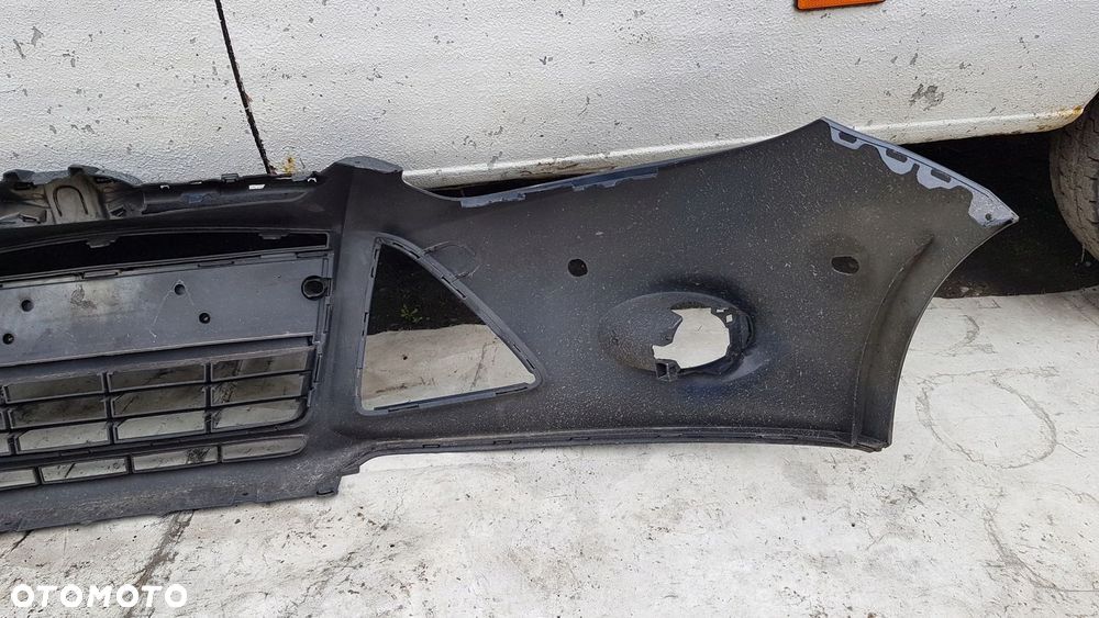 zderzak przód Ford Focus mk3 - 12