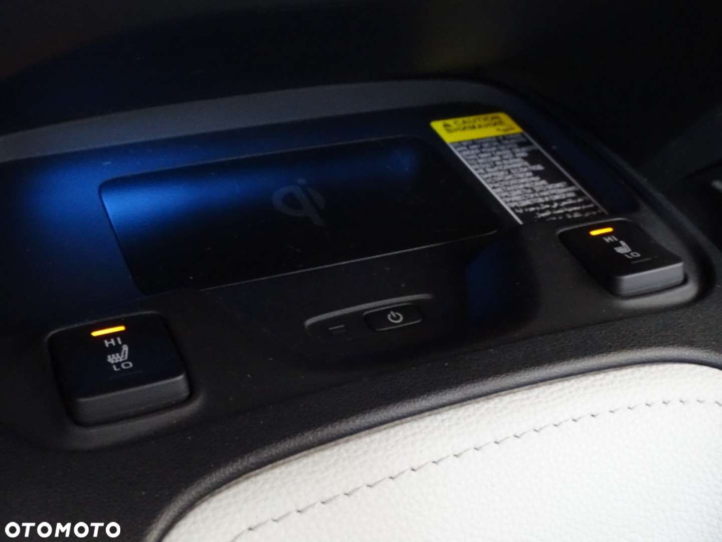 Toyota Corolla - 23