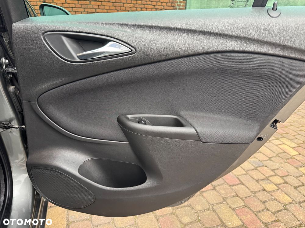 Opel Astra 1.4 Turbo Sports Tourer Dynamic - 16