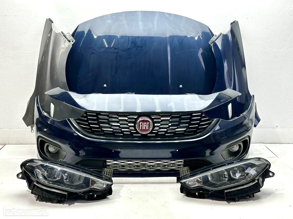 Frente Completa - Fiat Tipo (2018) - 1