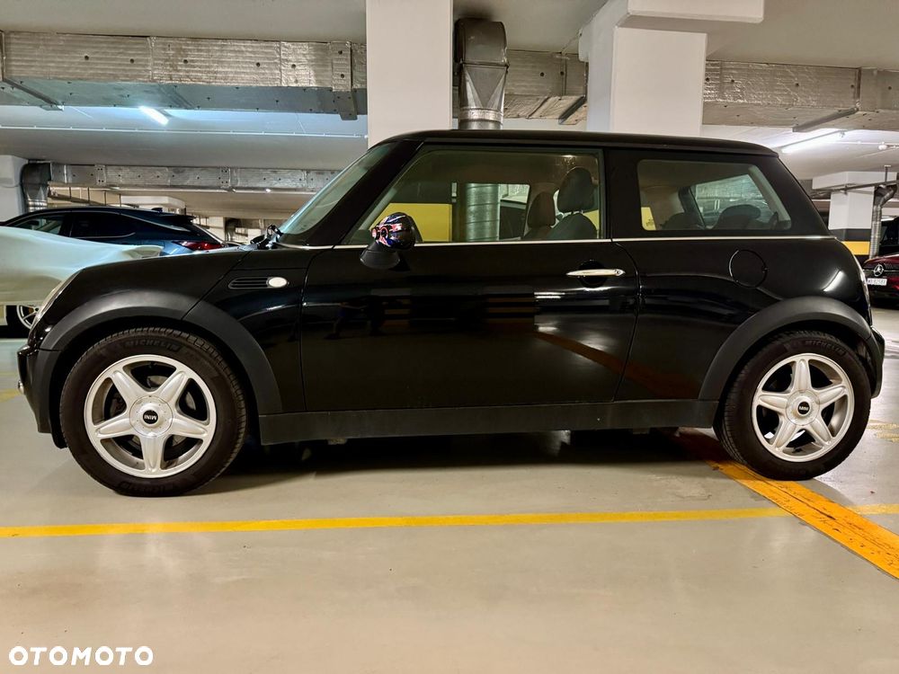 MINI ONE - 5