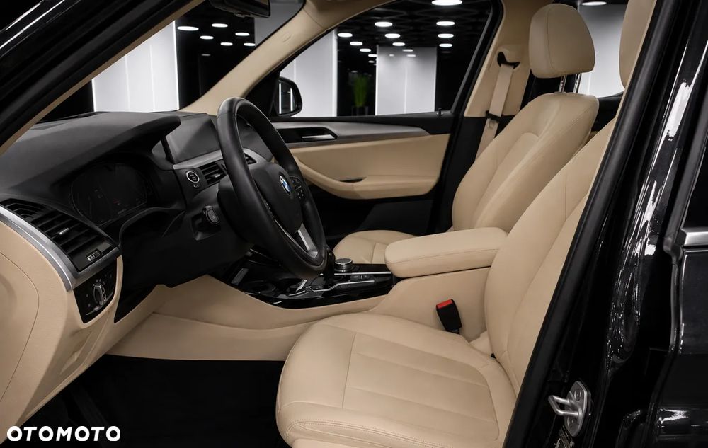 BMW X3 xDrive20i - 6