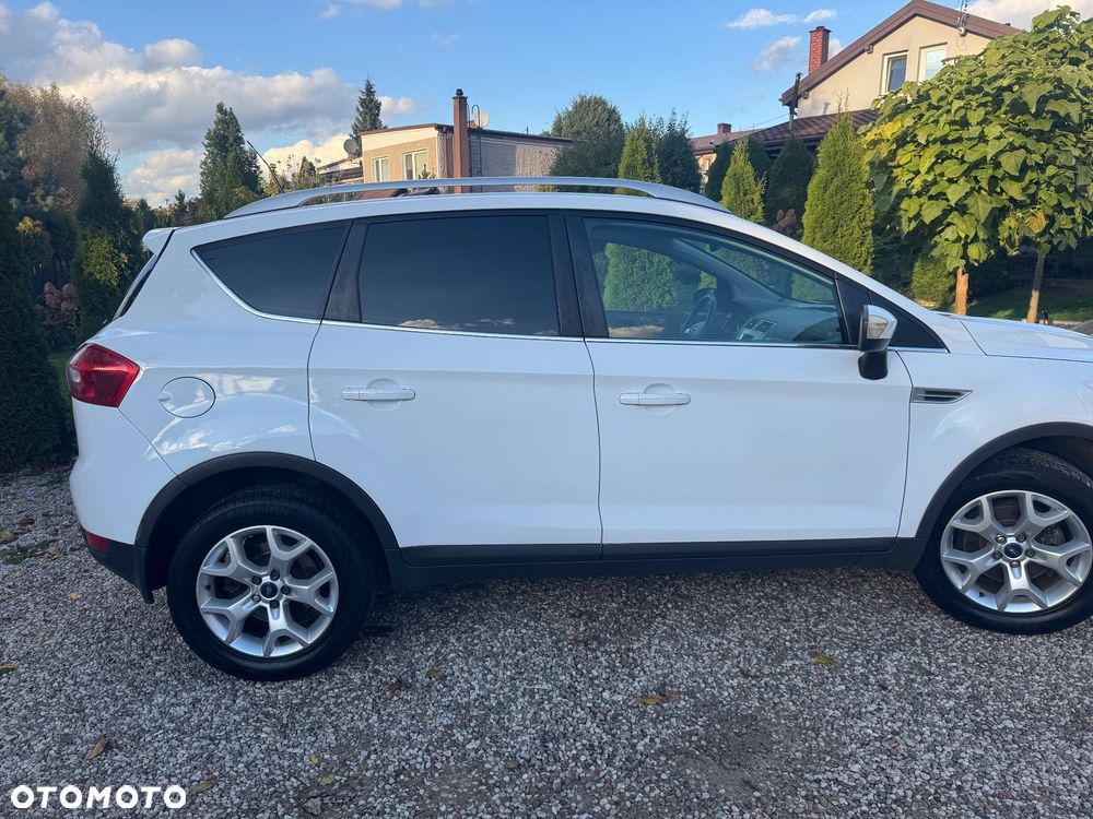 Ford Kuga 2.0 TDCi Titanium FWD - 14