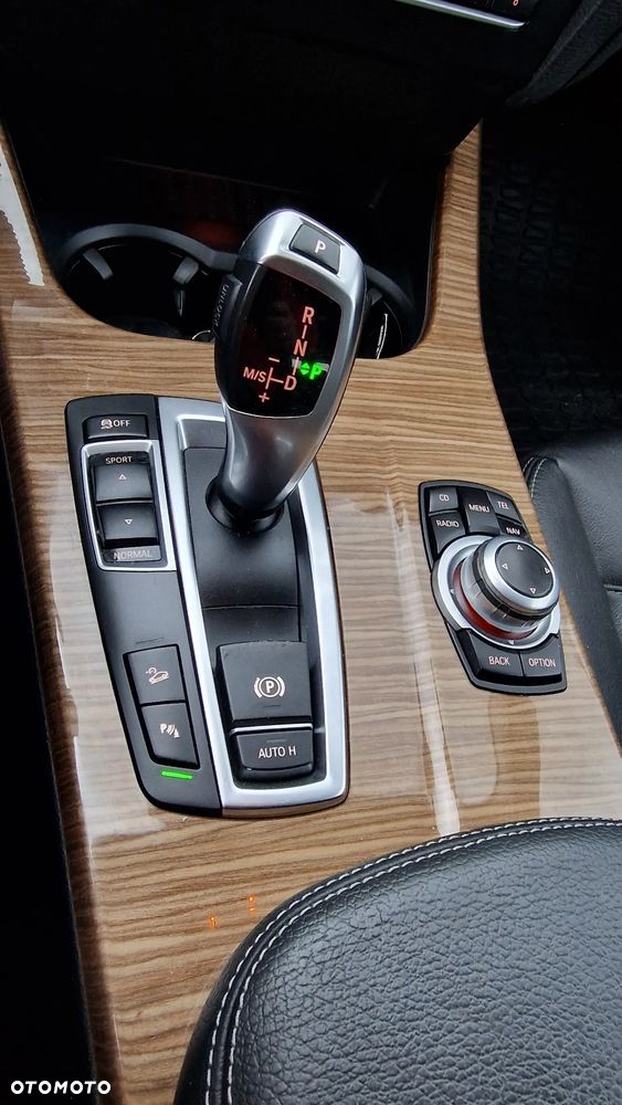 BMW X3 28i xDrive - 35