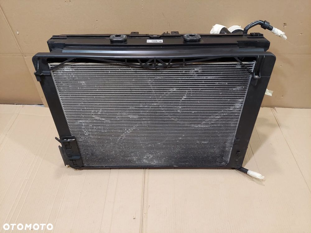 BMW F10 535i  2009-13 CHŁODNICE WENTYLATOR PAS PRZEDNI - 3