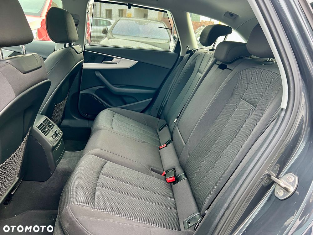 Audi A4 Avant 2.0 TDI S tronic quattro - 21