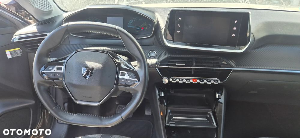 Peugeot 208 Allure Pack - 26