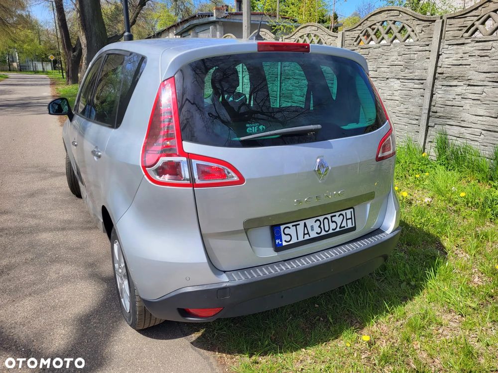 Renault Scenic 1.6 16V 110 TomTom Edition - 18