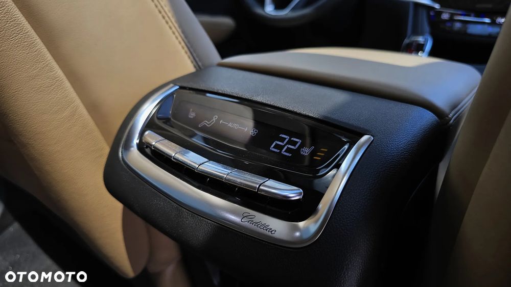Cadillac XT6 - 33