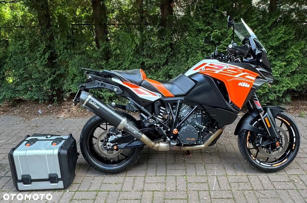 KTM Adventure - 2