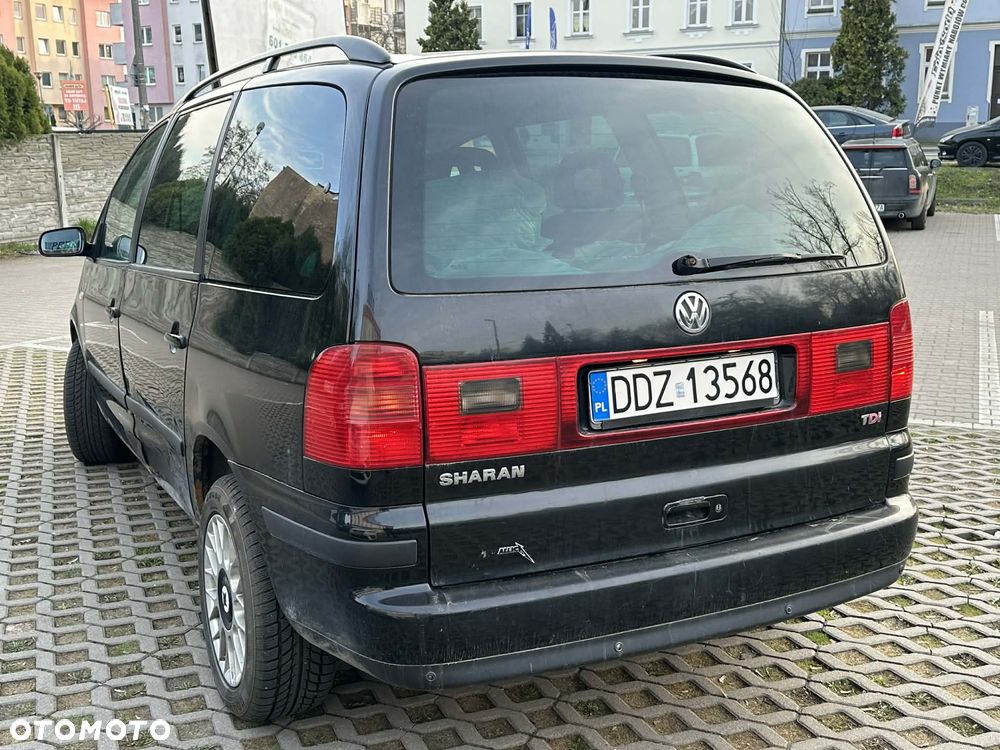 Volkswagen Sharan - 8