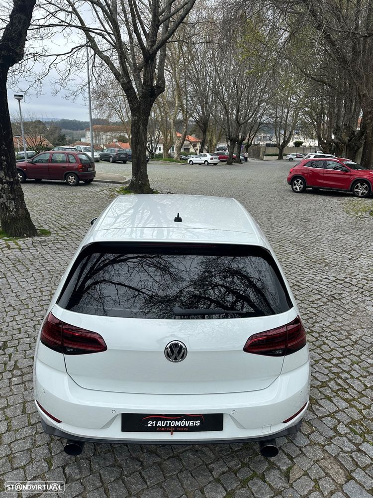 VW Golf 2.0 TSi GTi DSG Performance - 13