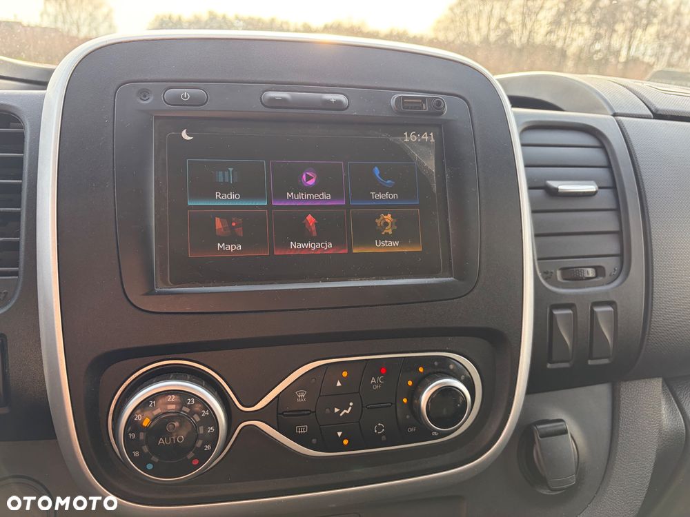 Renault Trafic - 17