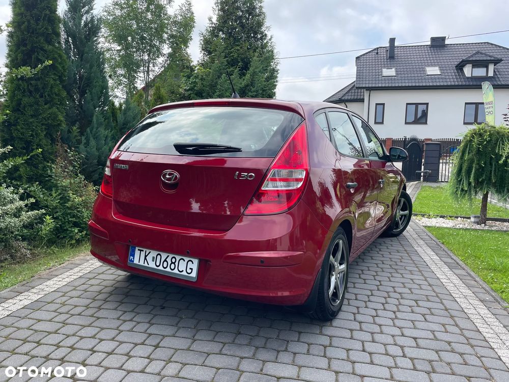 Hyundai i30 1.4 Comfort - 19
