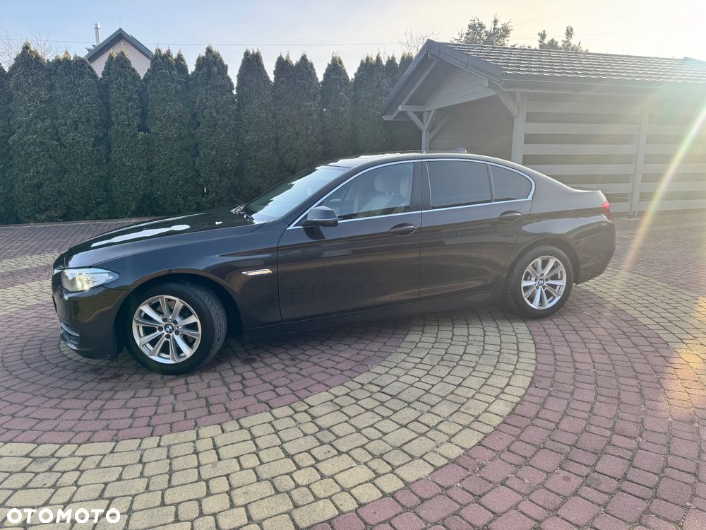BMW Seria 5 520d Luxury Line - 13