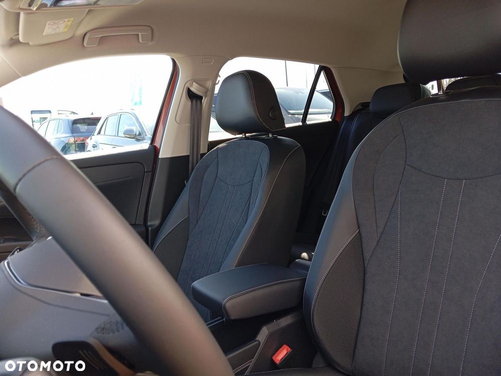 Volkswagen T-Roc 1.5 eTSI Style DSG - 19