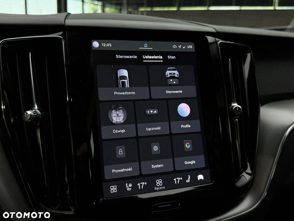 Volvo XC 60 B4 D AWD Momentum Pro - 33