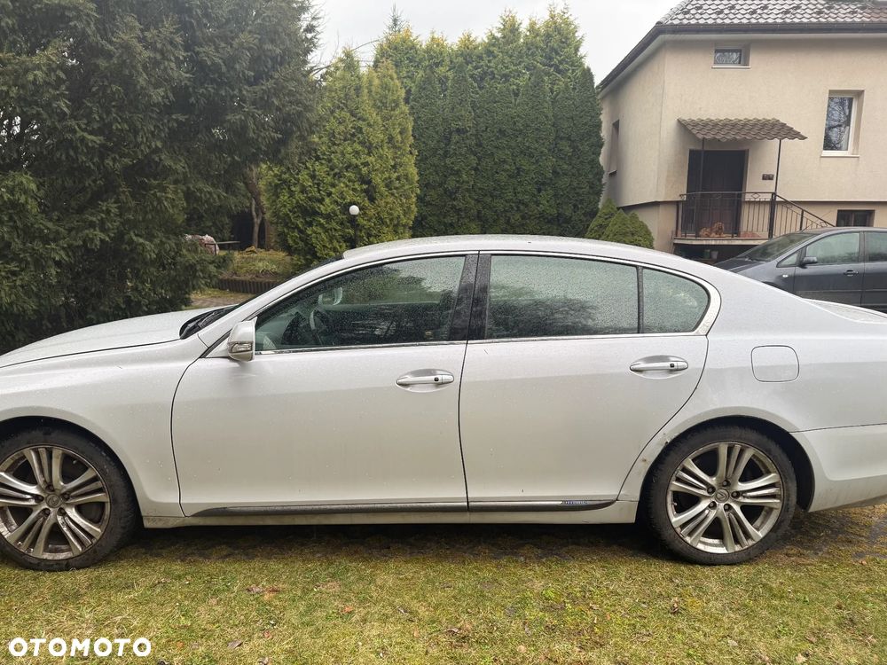 Lexus GS - 3
