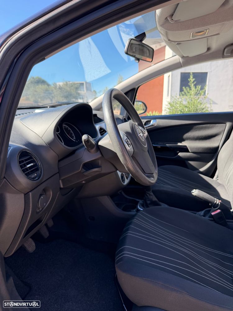 Opel Corsa 1.2 Cosmo - 6