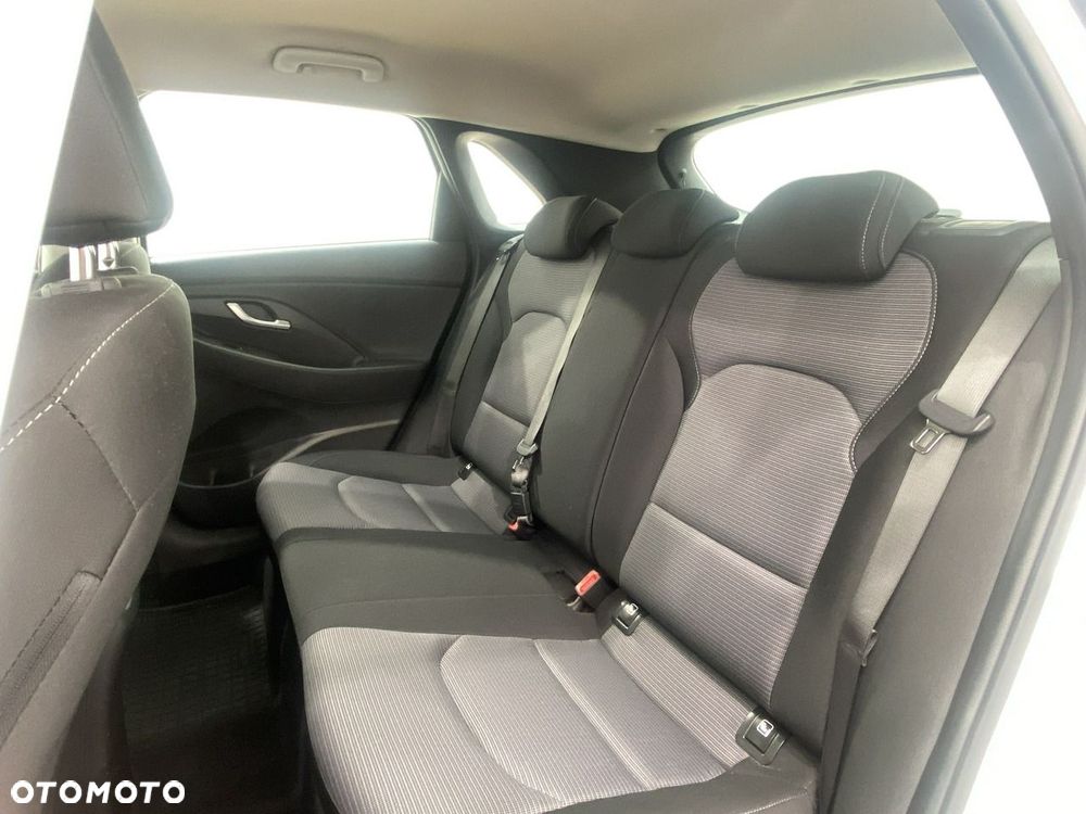 Hyundai i30 - 13