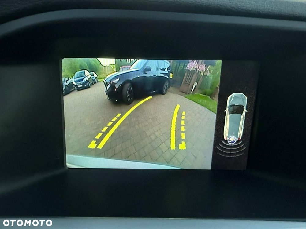 Volvo V60 D3 Momentum - 21
