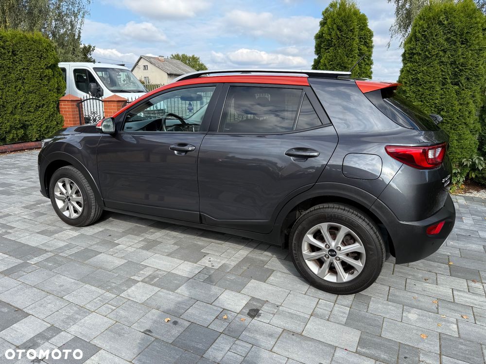 Kia Stonic 1.2 Dream-Team Edition - 11