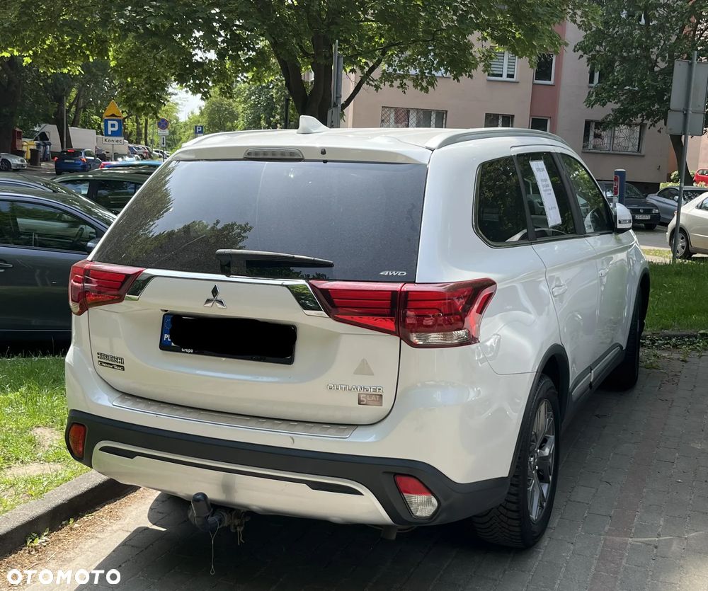 Mitsubishi Outlander 2.0 Intense + 4WD CVT - 3