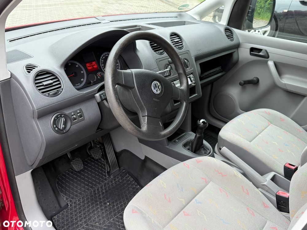 Volkswagen Caddy Maxi - 22