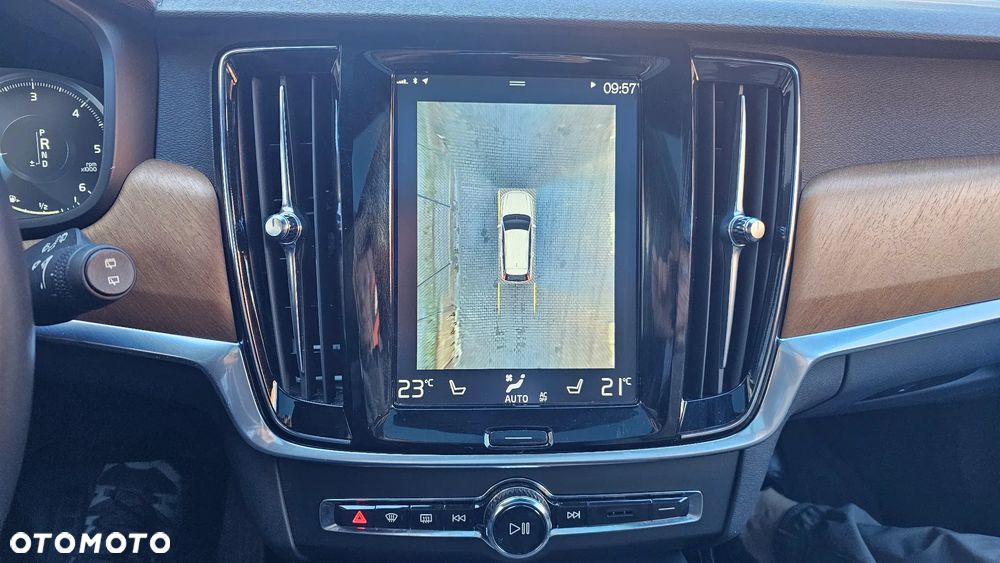 Volvo V90 D4 Inscription - 21