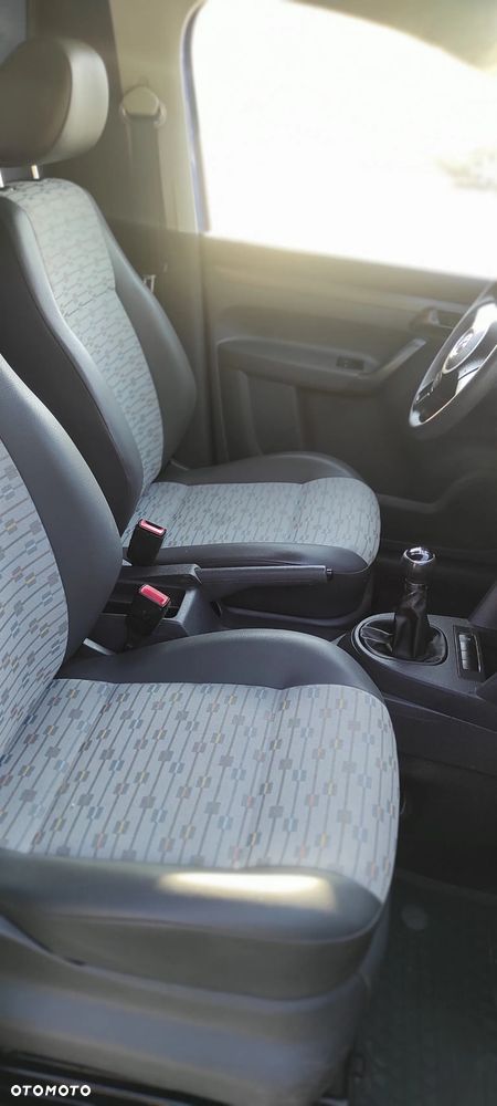 Volkswagen CADDY - 8