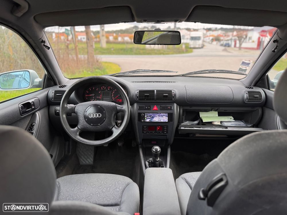 Audi A3 1.6 Attraction EC - 5