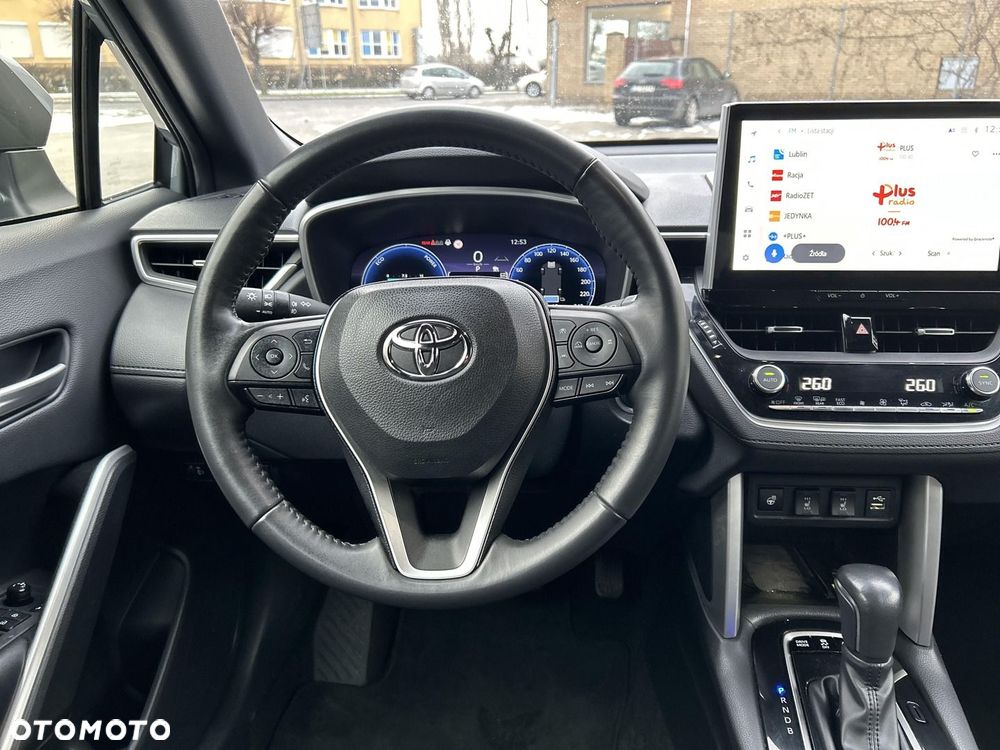 Toyota Corolla Cross - 15