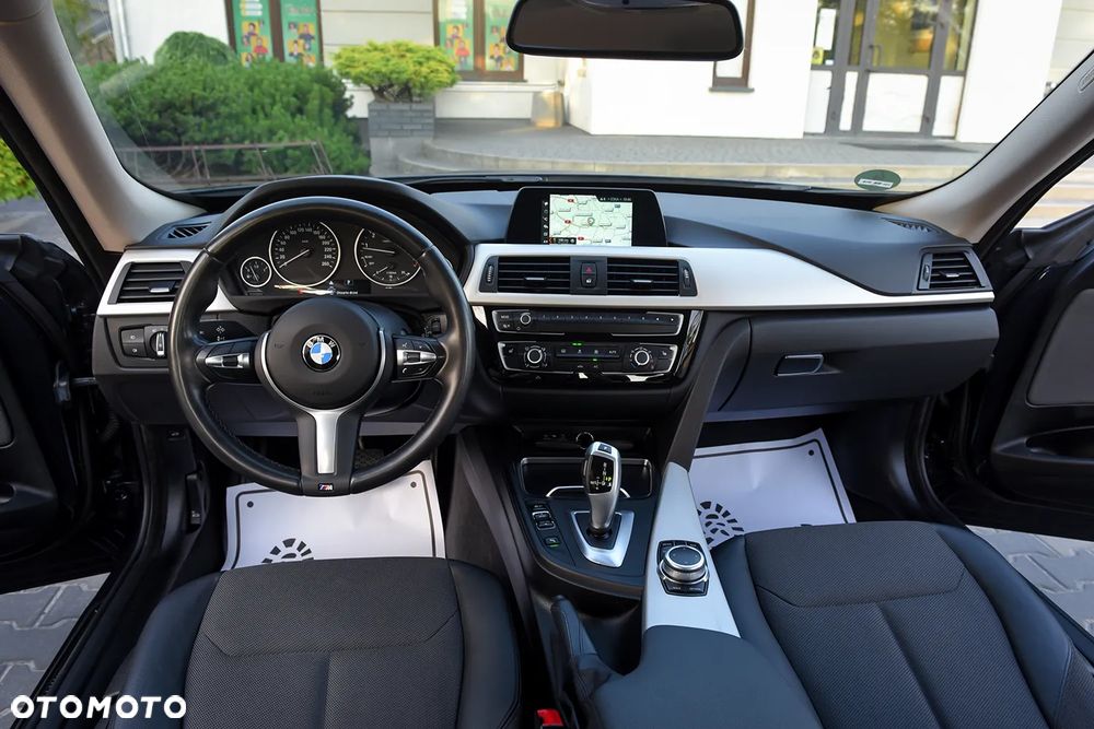 BMW 3GT 320i GPF xDrive Luxury Line - 39