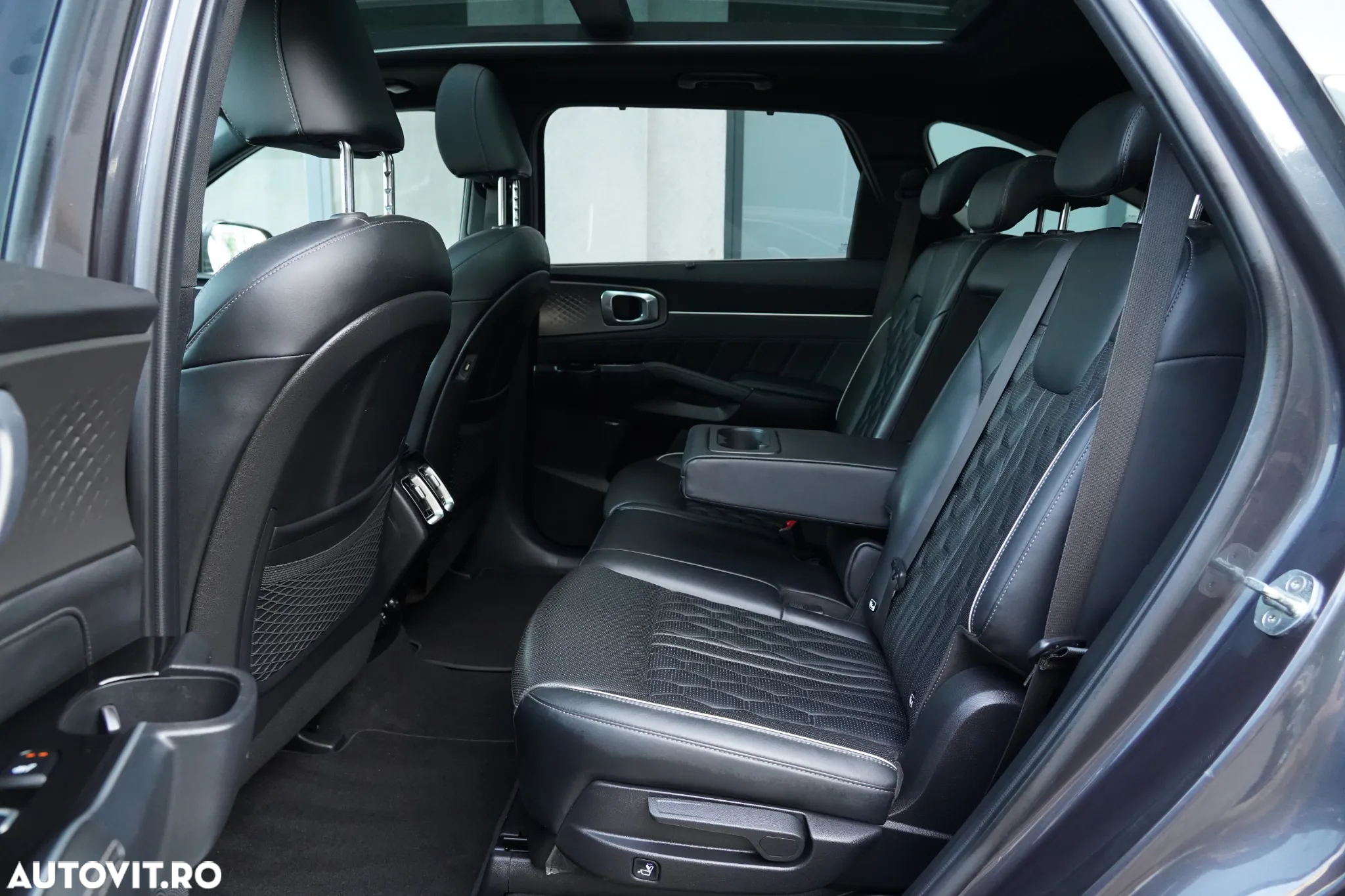 Kia Sorento 1.6 T-GDI PHEV 6AT 4x4 7P Premium+ - 7