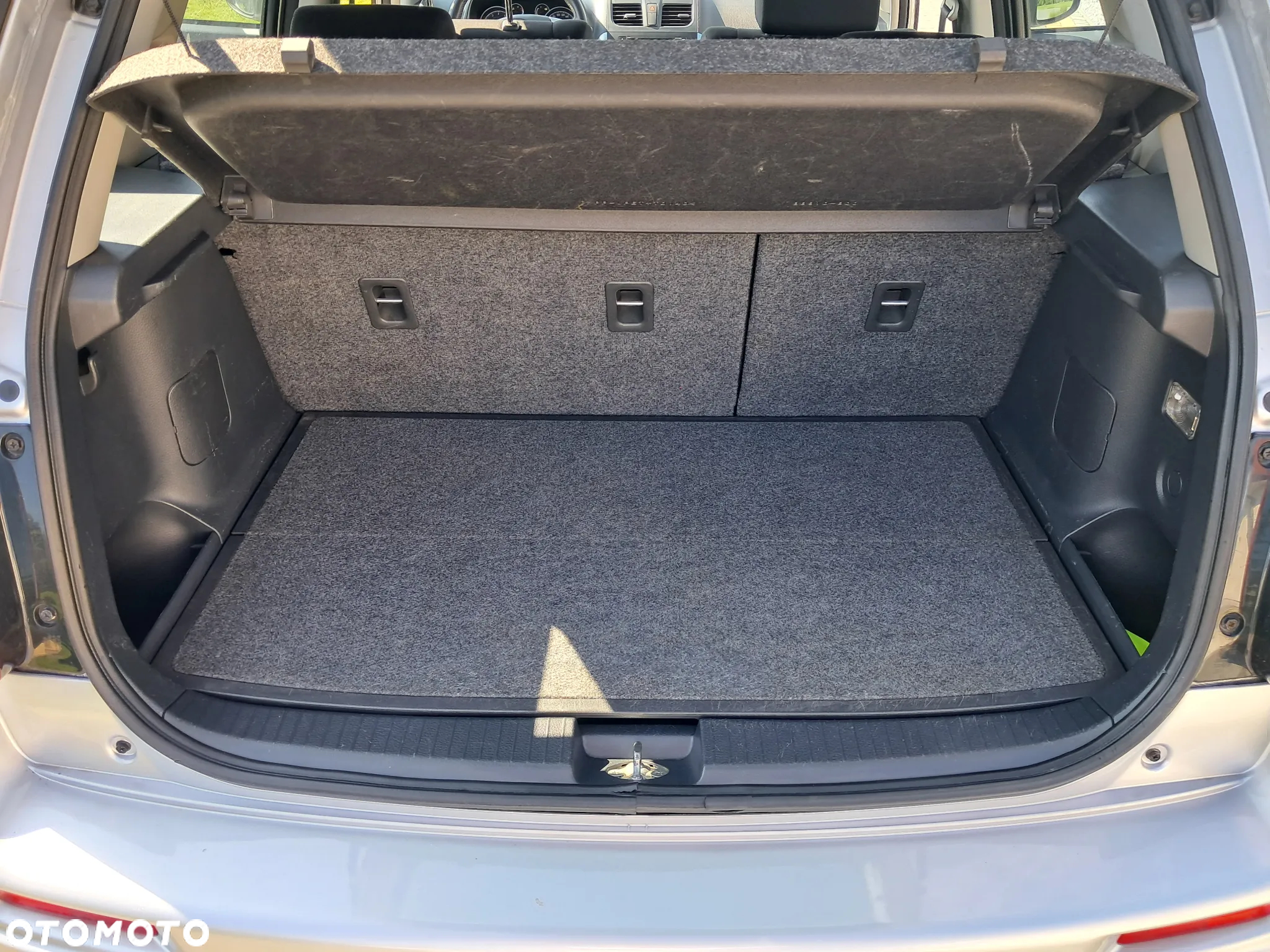 Suzuki SX4 1.6 Comfort Plus - 25