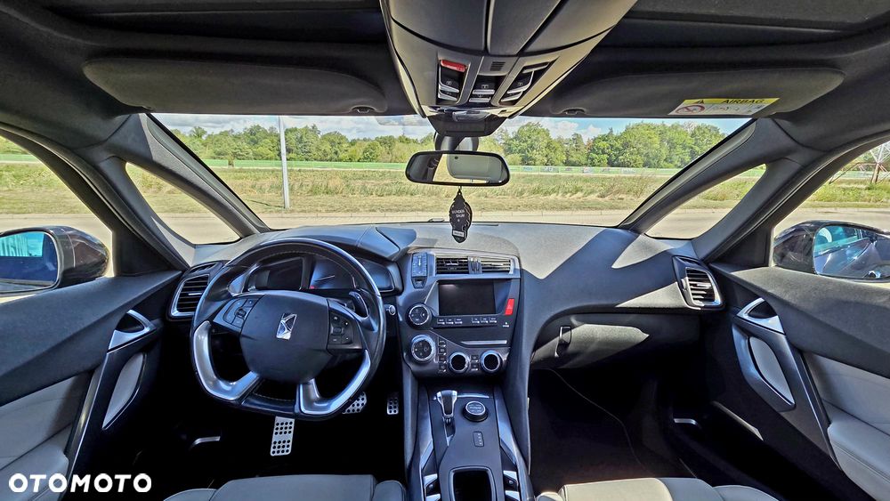 Citroën DS5 Hybrid4 EGS6 SportChic - 7