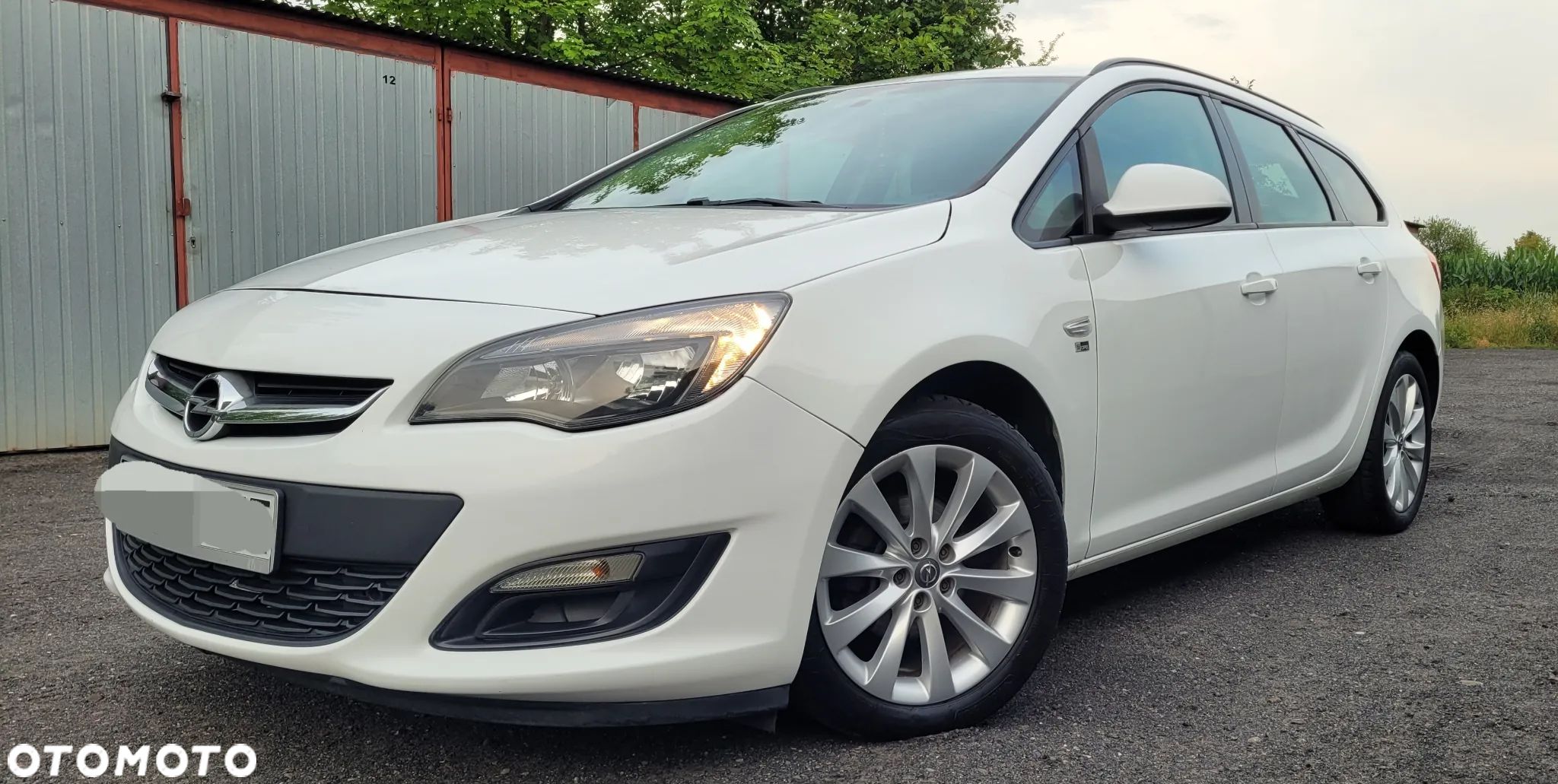 Opel Astra IV 1.4 T Sport - 1