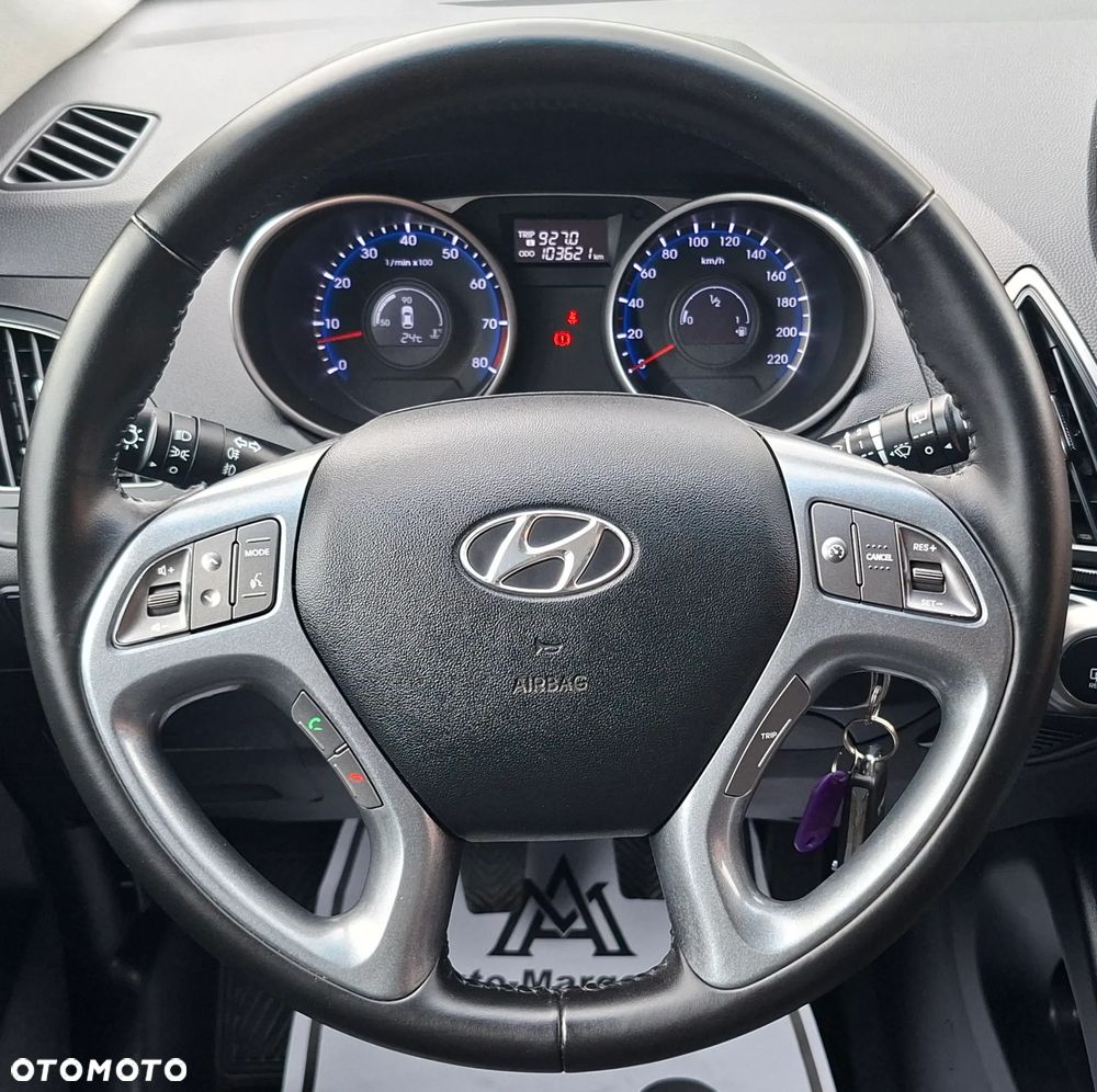 Hyundai ix35 1.6 2WD Fifa World Cup Edition - 20