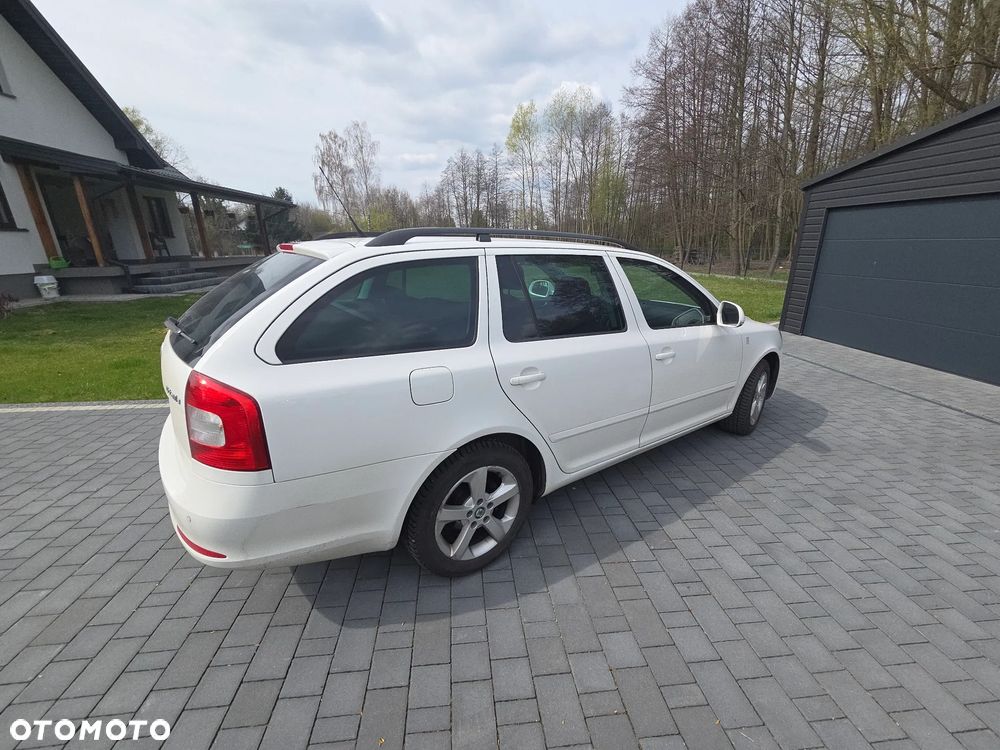 Skoda Octavia 1.6 TDI Ambiente - 4
