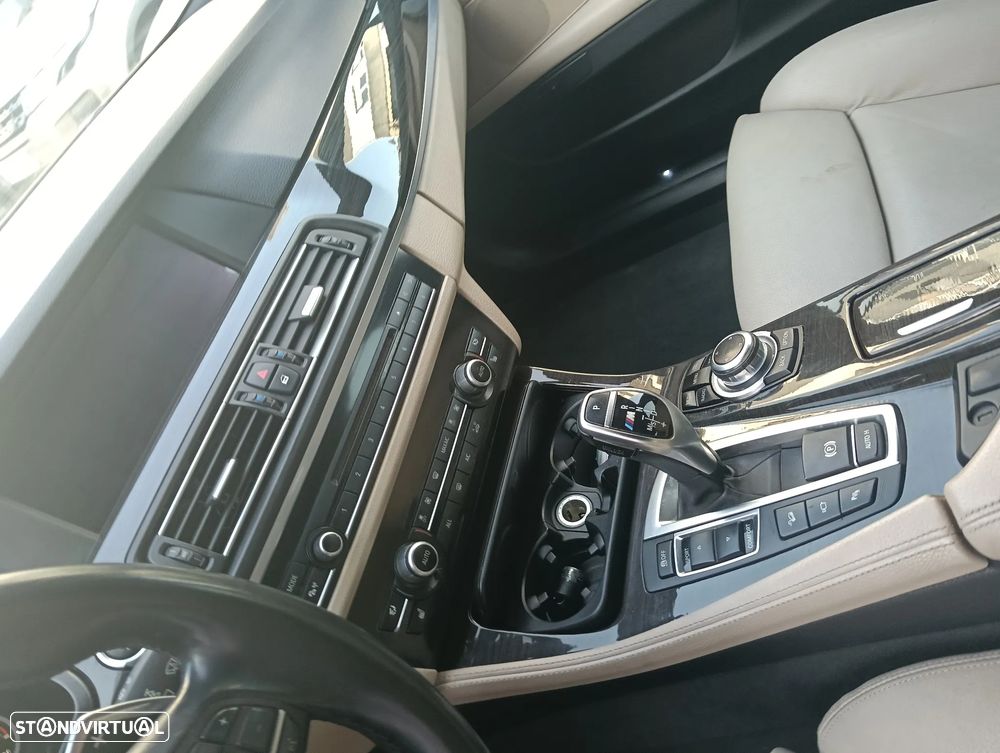 BMW M550d xDrive Auto - 19
