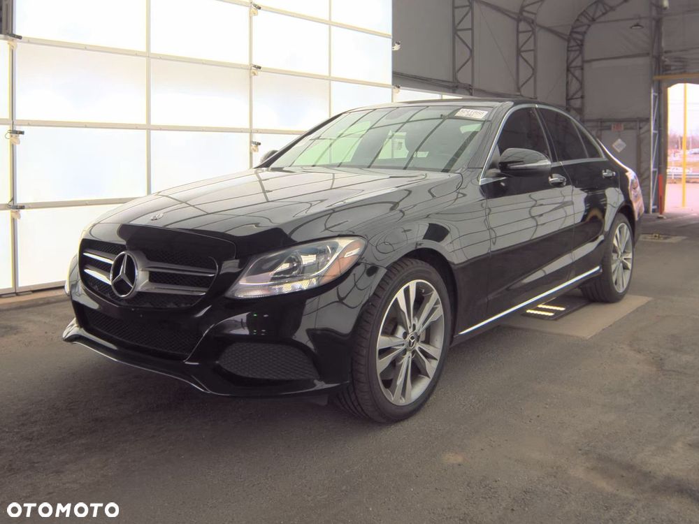 Mercedes-Benz Klasa C 300 9G-TRONIC - 1