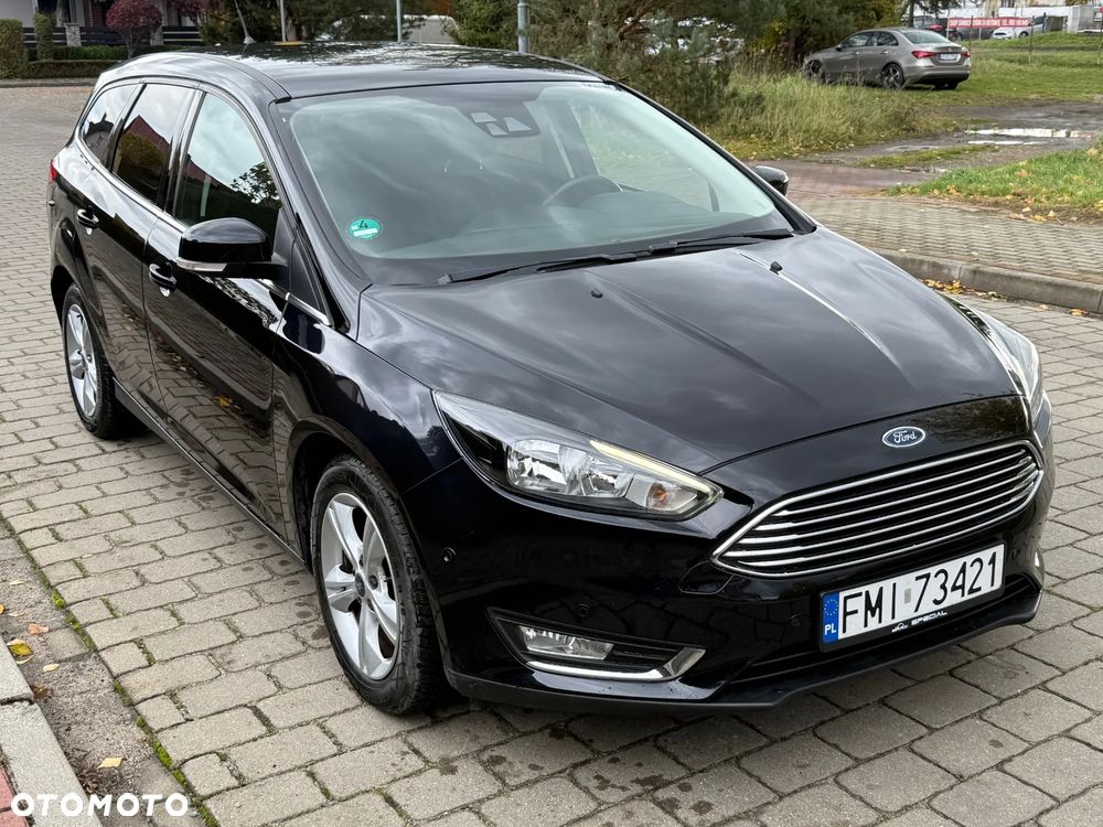 Ford Focus 1.5 EcoBoost Black Edition ASS - 4