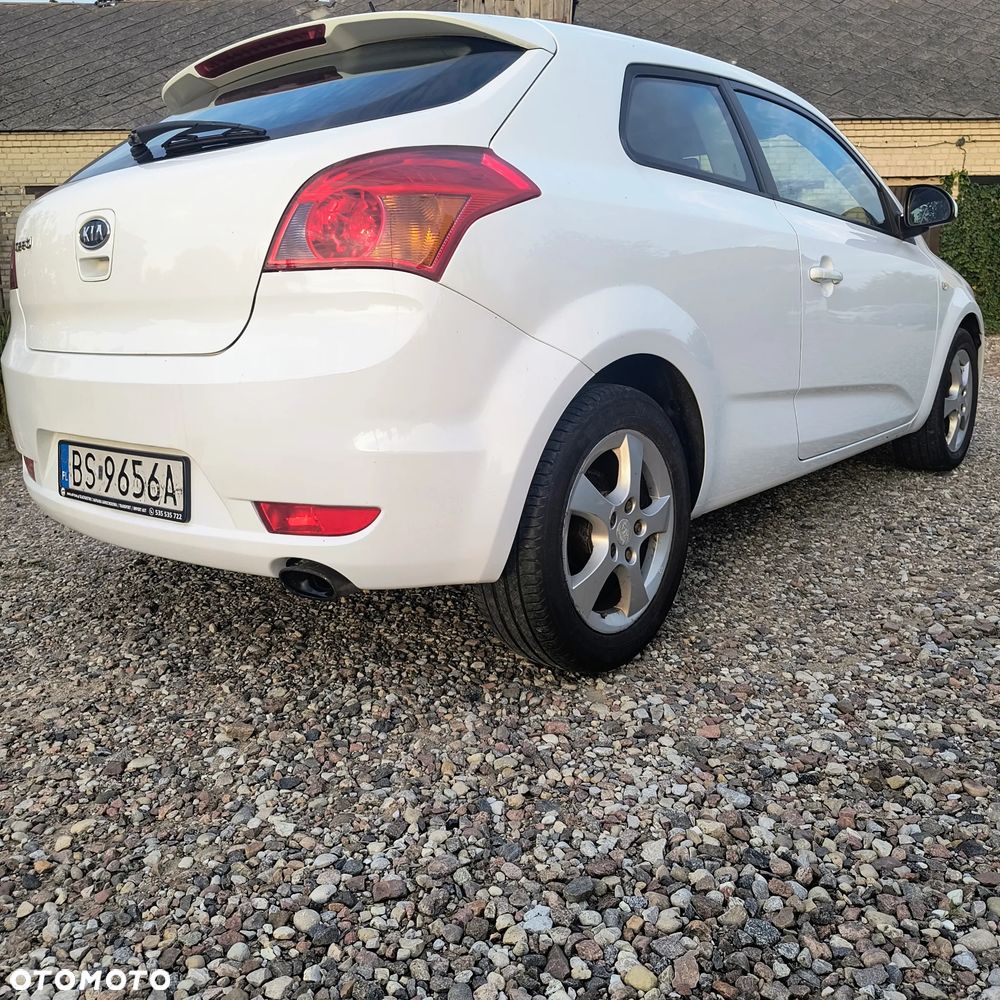 Kia Ceed 1.6 Comfort - 8