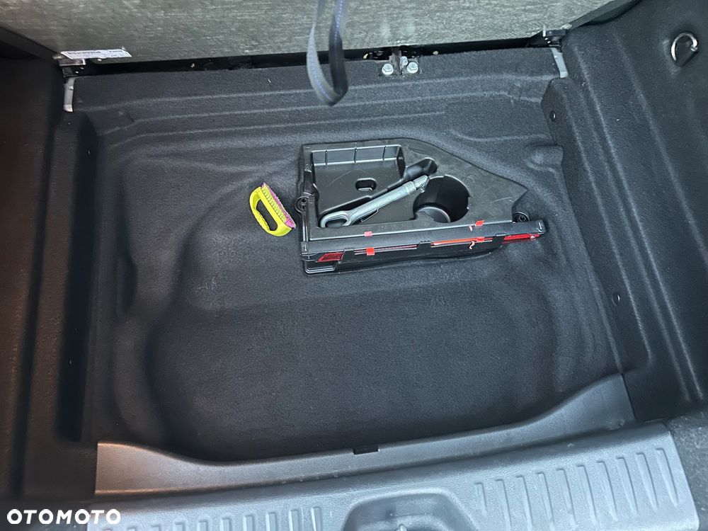 Mercedes-Benz Klasa A 180 (BlueEFFICIENCY) - 18