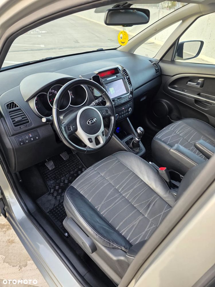 Kia Venga 1.4 Business Line - 14